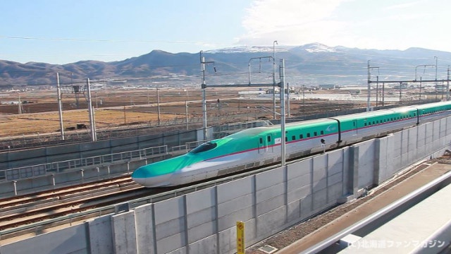 歴史的な瞬間!熱気に満ちた「北海道新幹線」開業日の一日を追った!