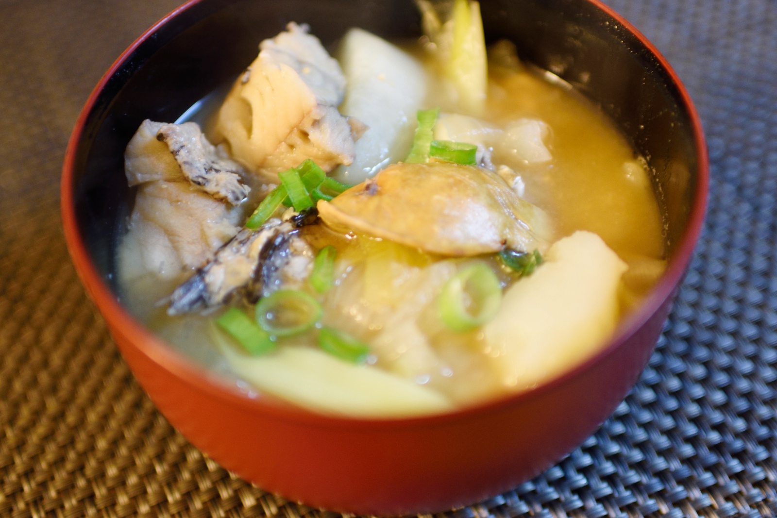 道民なら一度は食べたことがある？北海道の家庭料理「かじか汁」とは